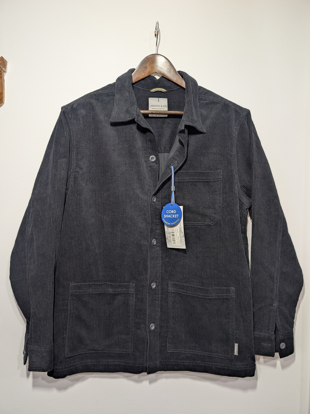 Larsson & Co Men’s MD Black Corduroy Shacket Button Up